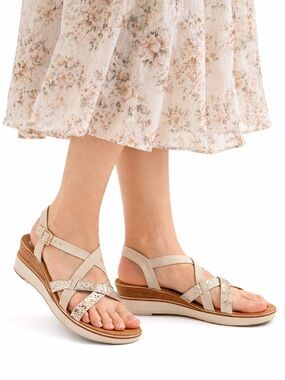 Size 9 (EU40) SoftMoc Women’s Vegan Strappy Comfort Sandals T Strap Metallic